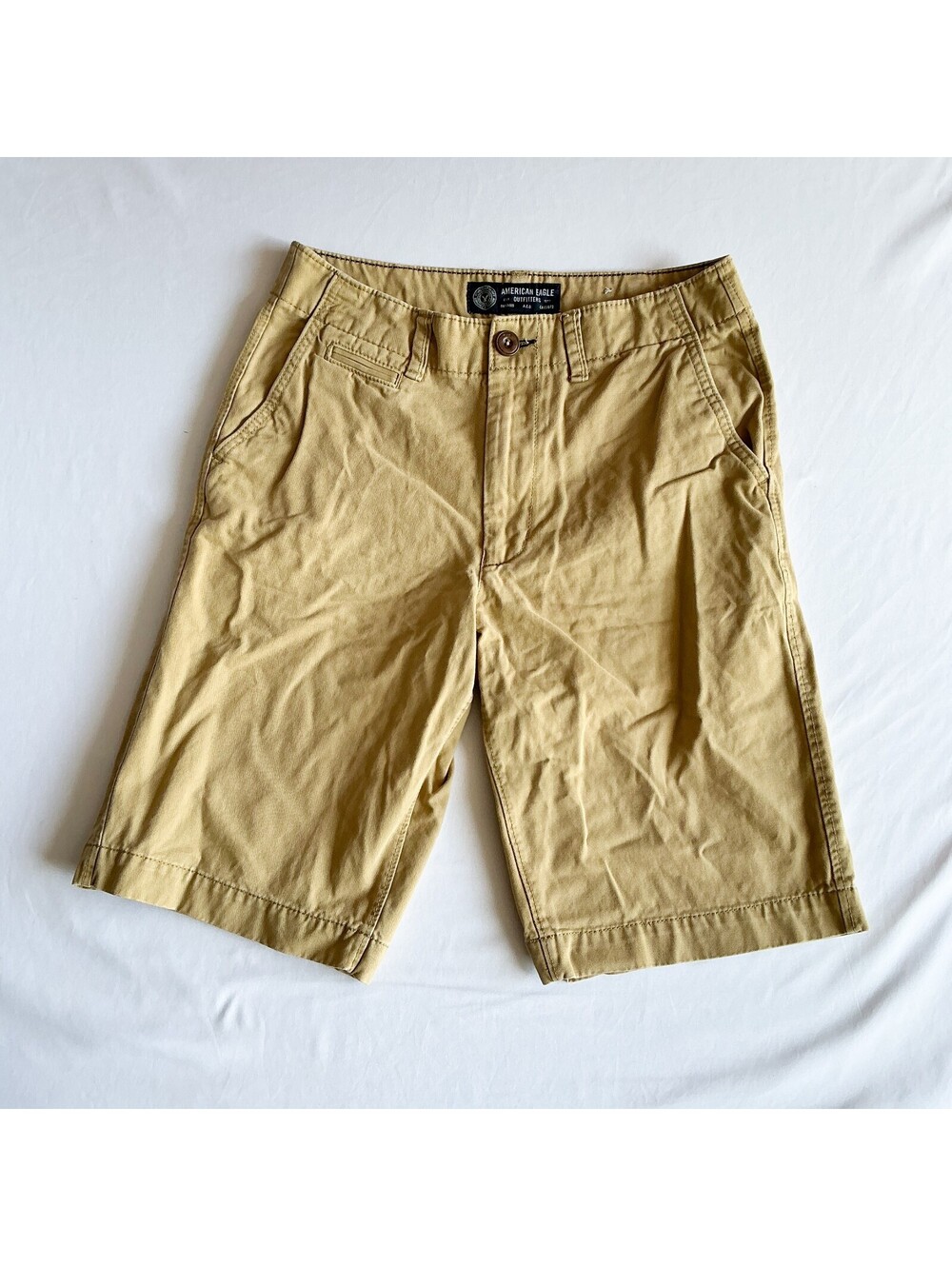American Eagle Outfitters Y2K Longboard Khaki Cargo Shorts 100% Cotton Size 28